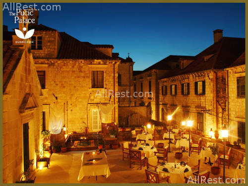 The Pucic Palace Hotel 8